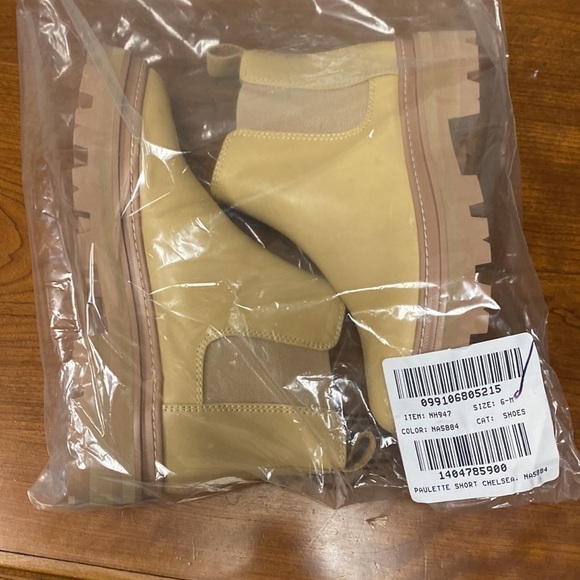 J Crew The Mariam Chelsea Boot in Leather NH947 - Picture 7 of 7